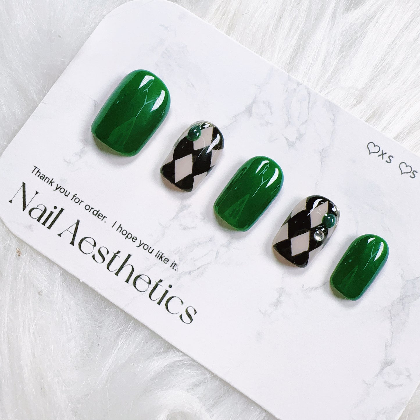 Emerald Diamond Pattern